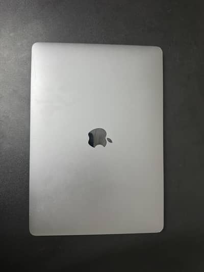 MacBook 2017 pro silver all ok