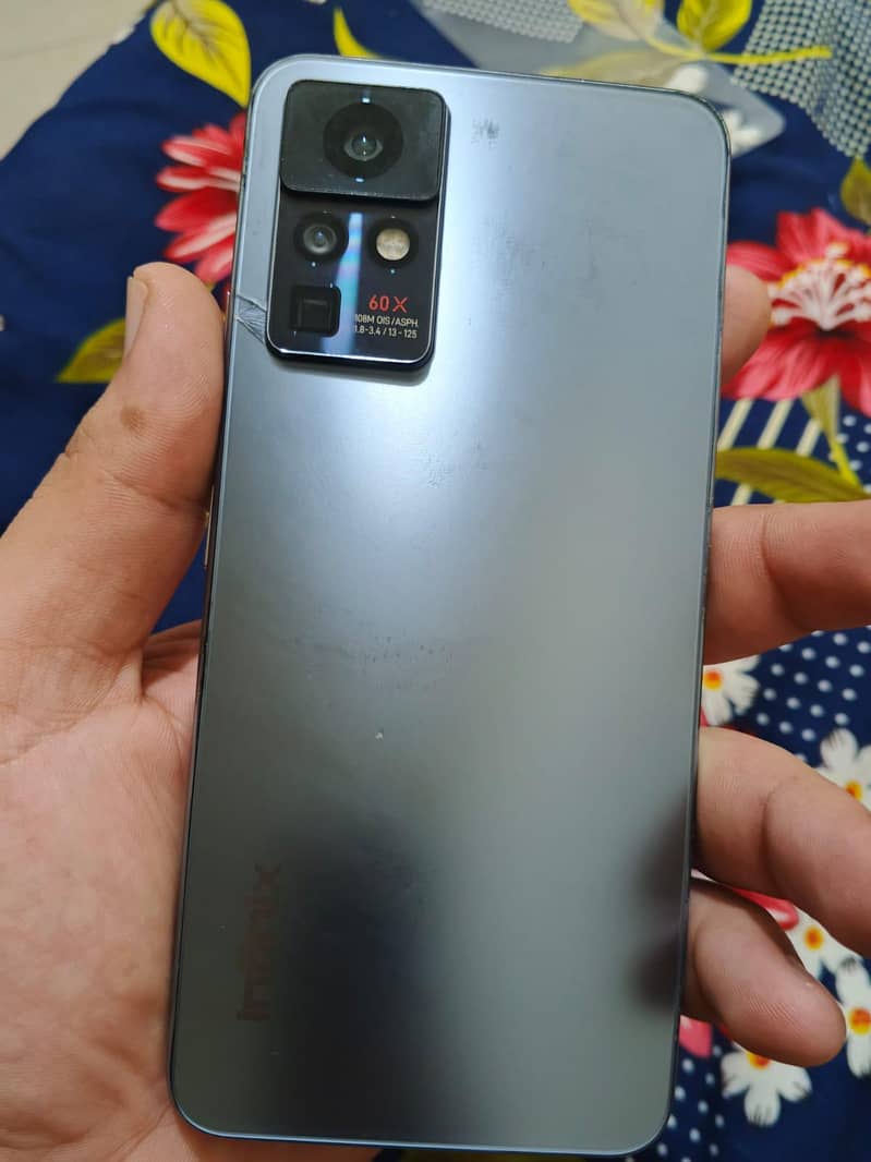 Infinix Zero X Pro 1