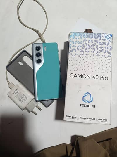 Tecno CAMON 40 Pro