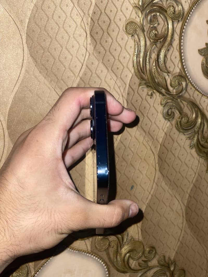 Apple iPhone 14 plus 6