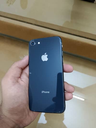 Apple iPhone 8