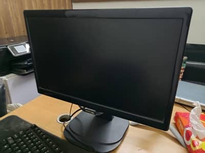 LCD 21 INCHES