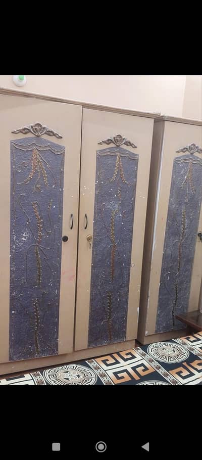 sale for 3 door cupboard