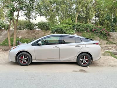 Toyota Prius A premium 2016/19
