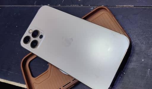 Apple iPhone 12 Pro