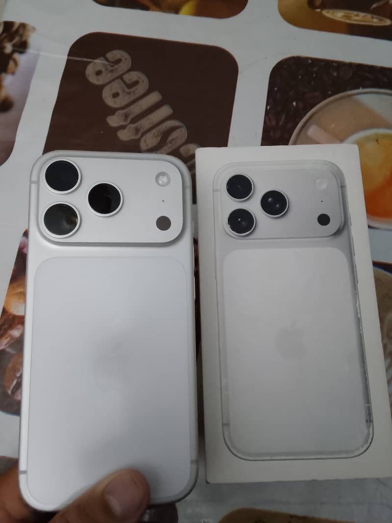 Apple iPhone 17 Pro 1