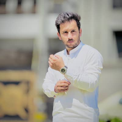 Danii Awan