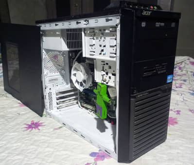 Core i5 2500k + 12gb ram + 128gb Ssd + 160gb harddisk
