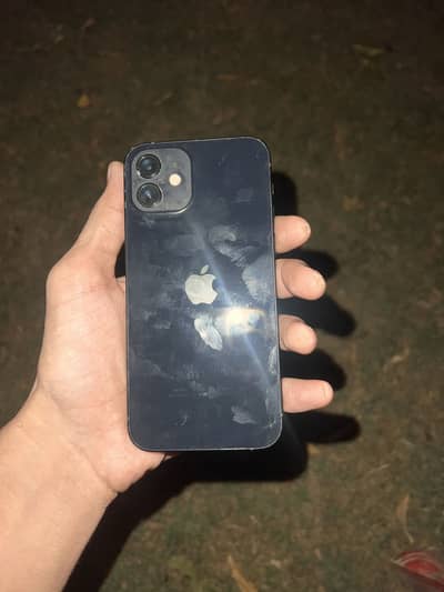 Apple iPhone 12