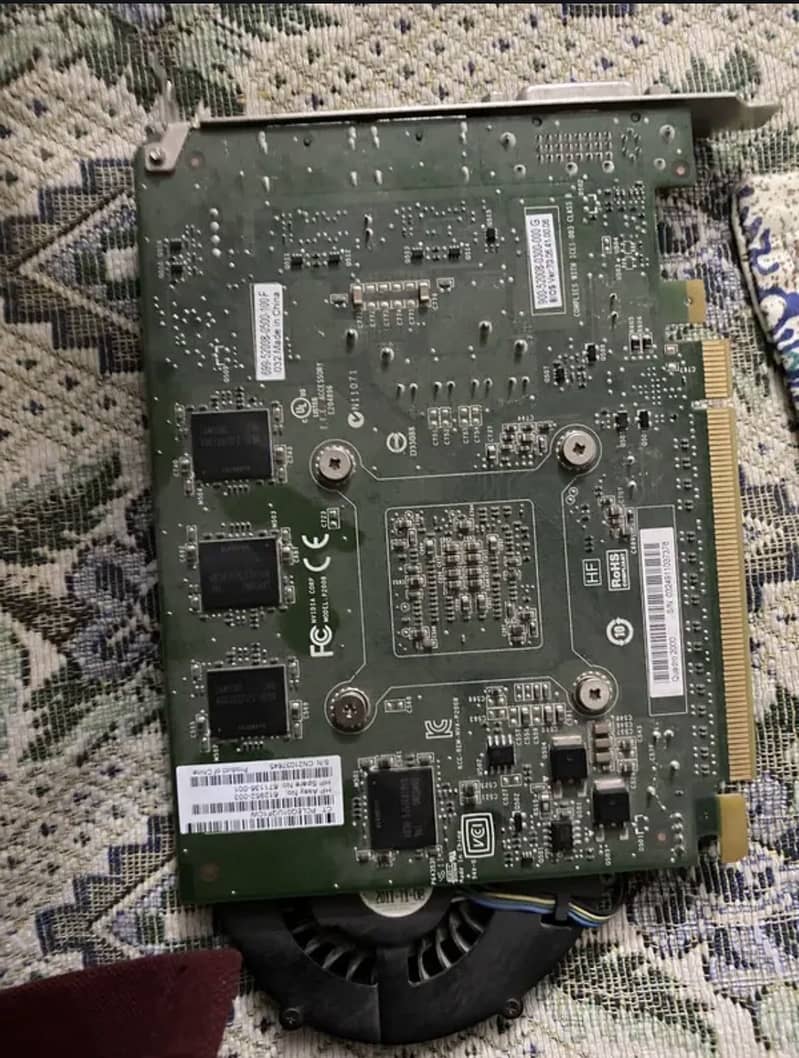 Quadro 2000 1