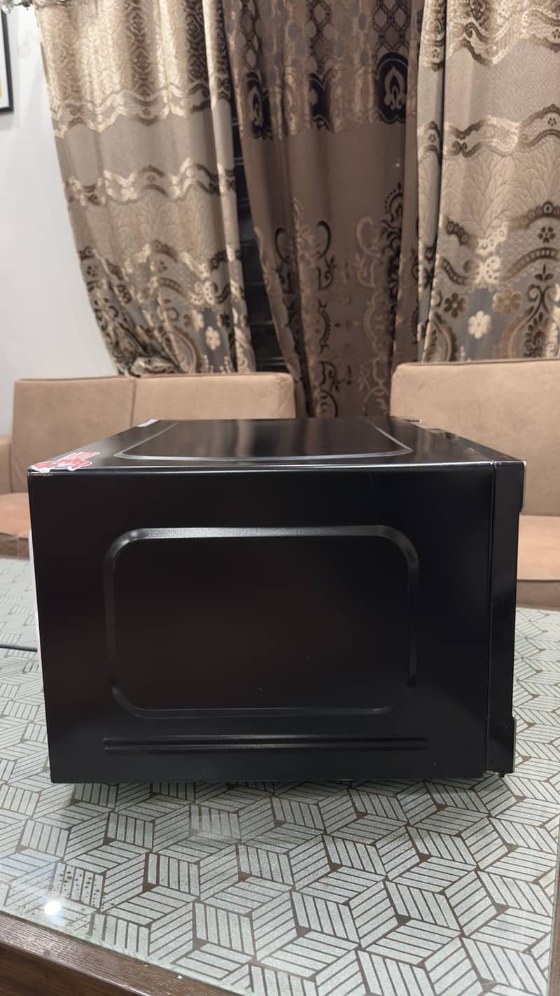 Dawlance Microwave 3