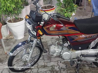 genuine honda cd-70 red color