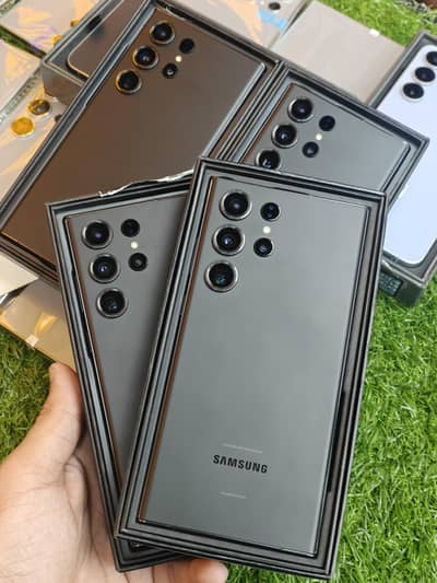 Samsung galaxy S23 Ultra, 12/512 unused official pta with complete box