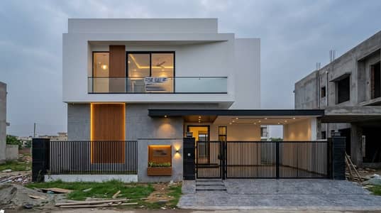 10 MARLA ELEGANT AND FULLY MAINTAINED SUPER HOT LOCATED BUNGALOW IS AVAILABLE IN THE BEST BLOCK OF DHA PHASE 7 LAHORE.