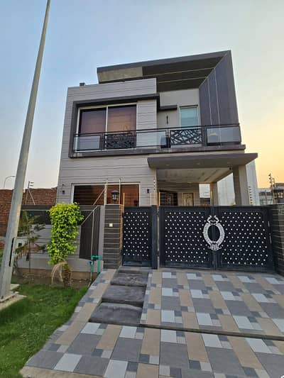 5 Marla Slightly Used Non-Furnished House for Rent | DHA Phase 9 Town