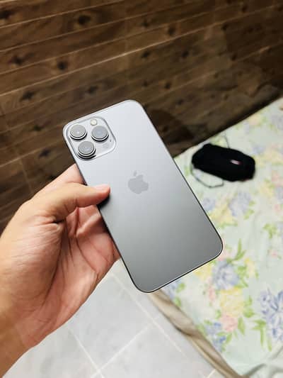Apple iPhone 13 Pro Max 128gb 91 health waterpack