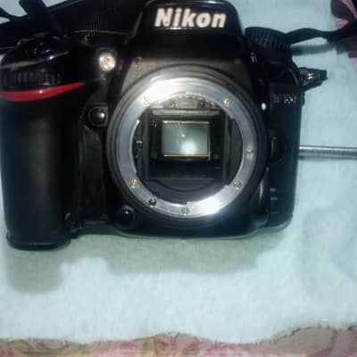 nikon DSLR 7100 lens  18-140 mm VR