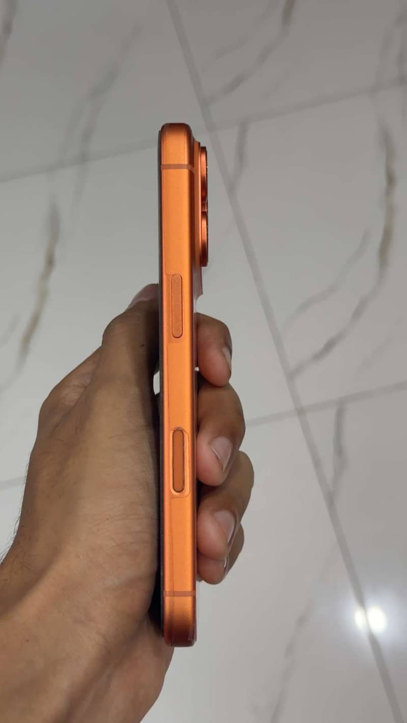 Apple iPhone 17 Pro 1