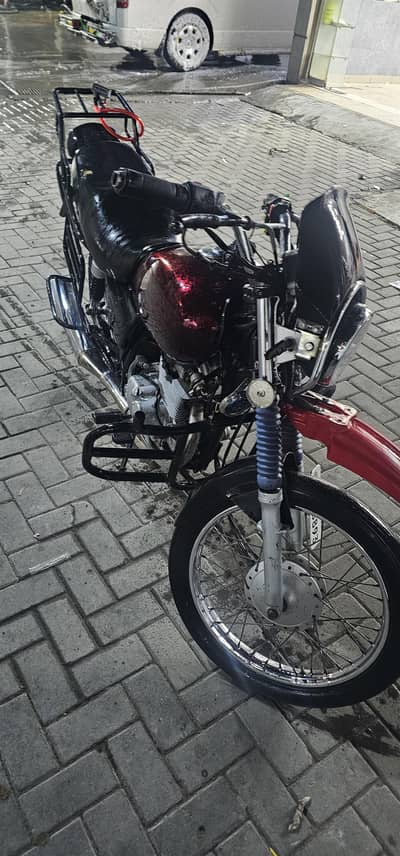 suzuki GS 150