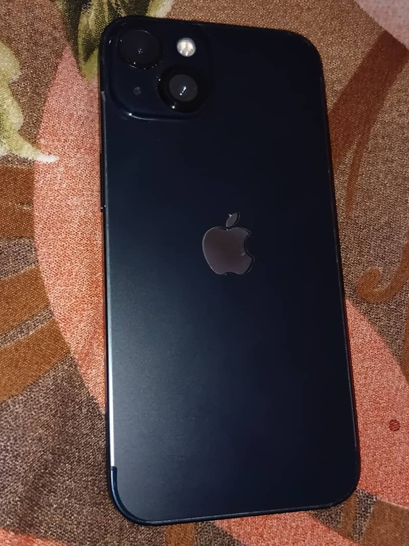 Apple iPhone 13 1
