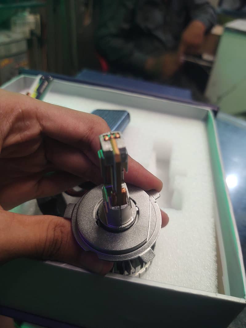 led bulb  4
