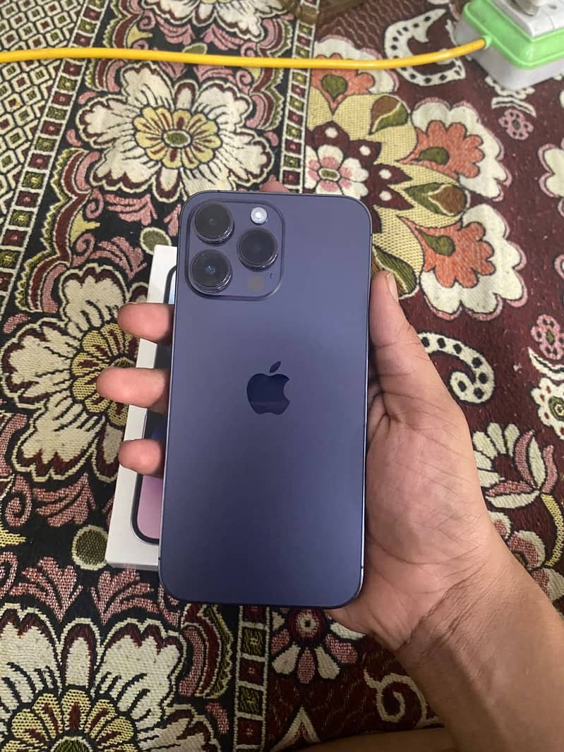 Apple iPhone 14 Pro Max 2