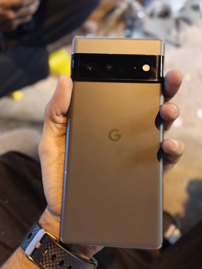 Google Pixel 6 Pro 2