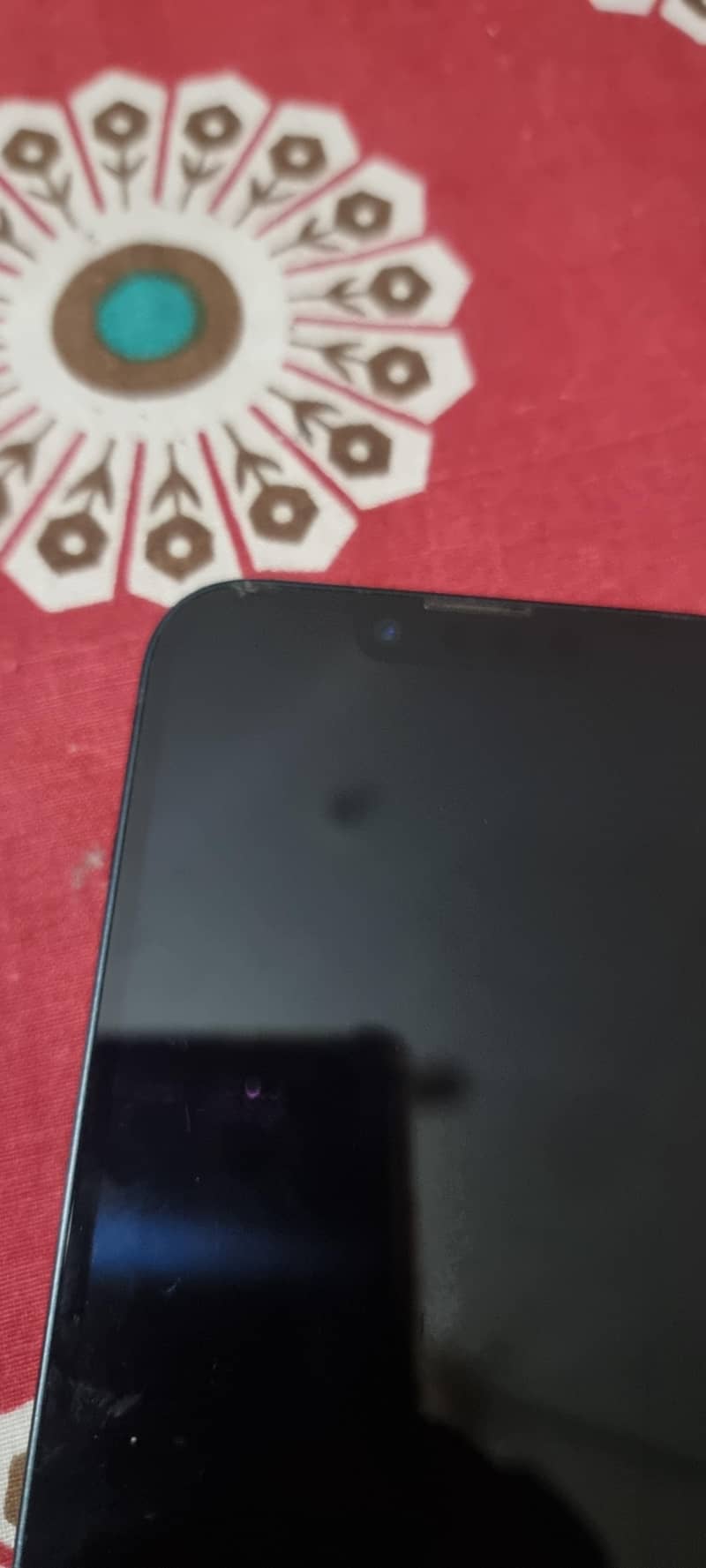 Apple iPhone 14 3