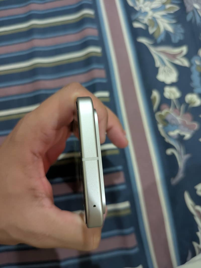 Google Pixel 9 2