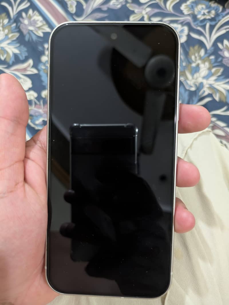 Google Pixel 9 3