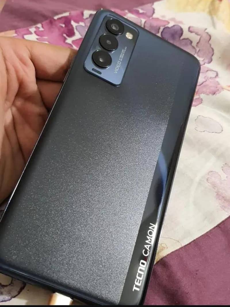 Tecno Camon 18P 3