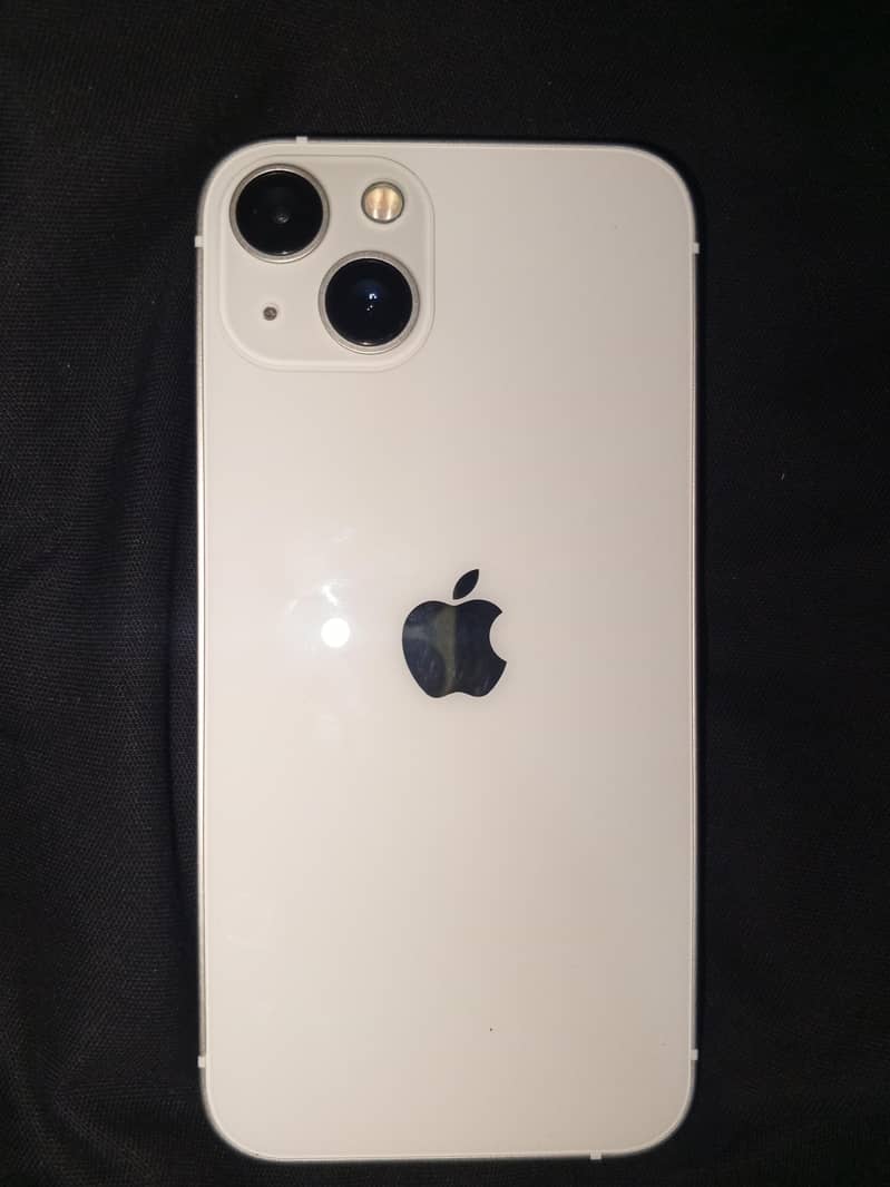 Apple iPhone 13 0