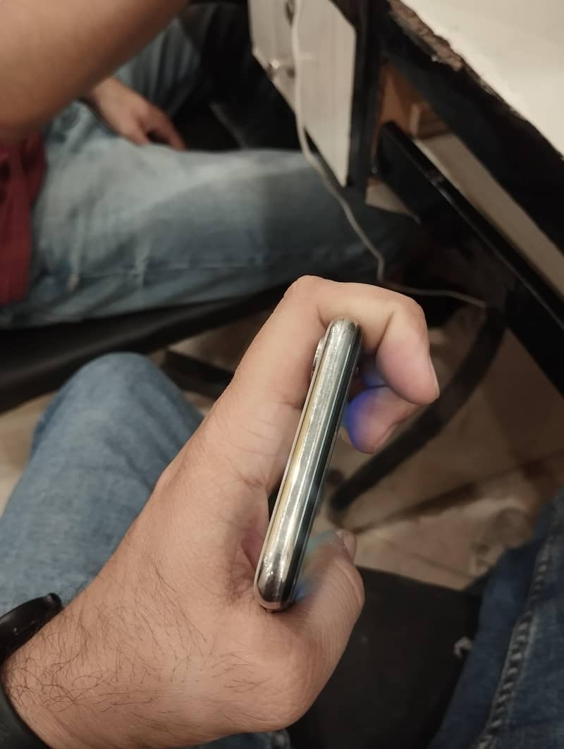 Apple iPhone X 1