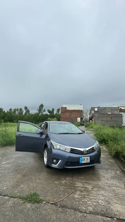 Total genuine Toyota Corolla GLI 2016