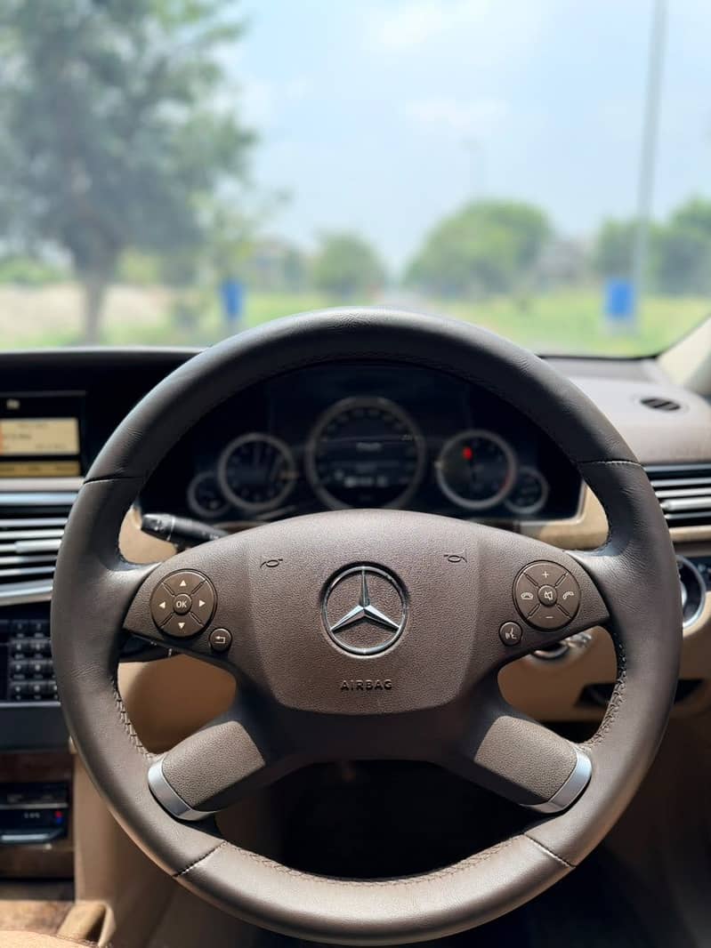 Mercedes E Class 2010 3