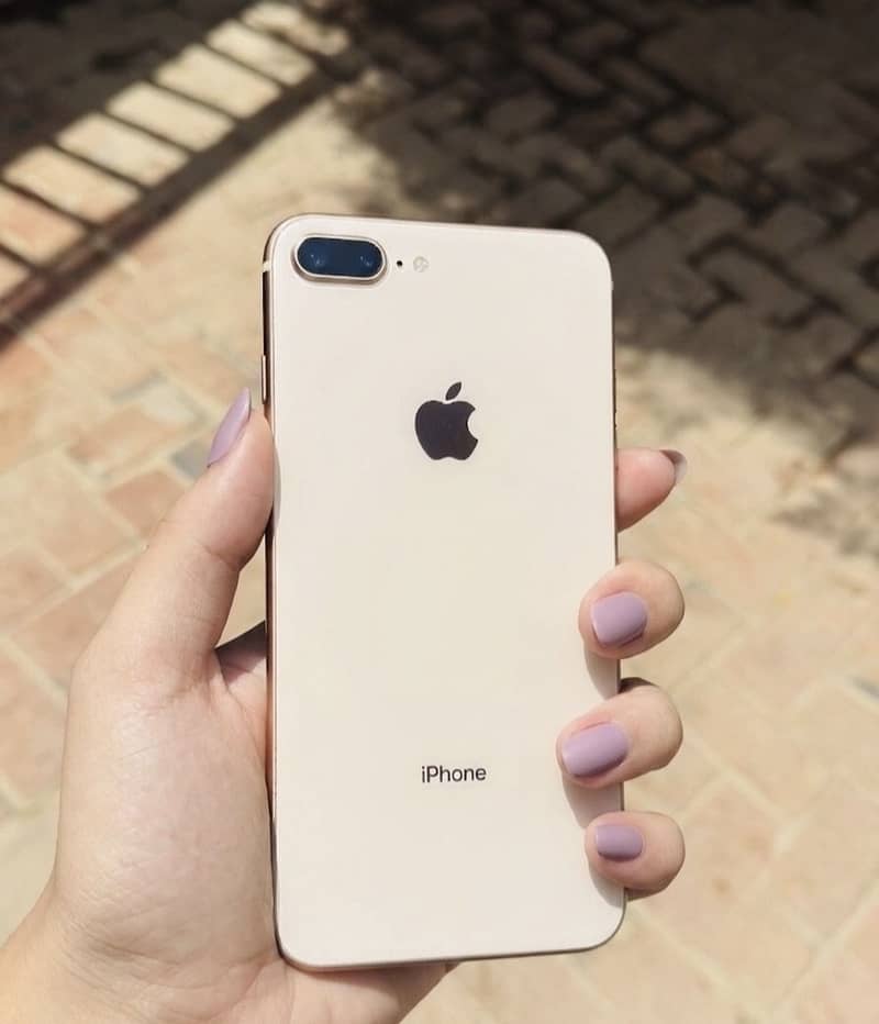 Apple iPhone 8 Plus 2