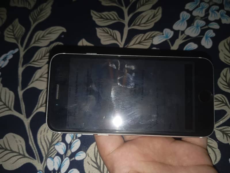 Apple iPhone SE 4