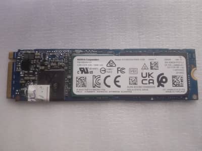 256 GB NVMe