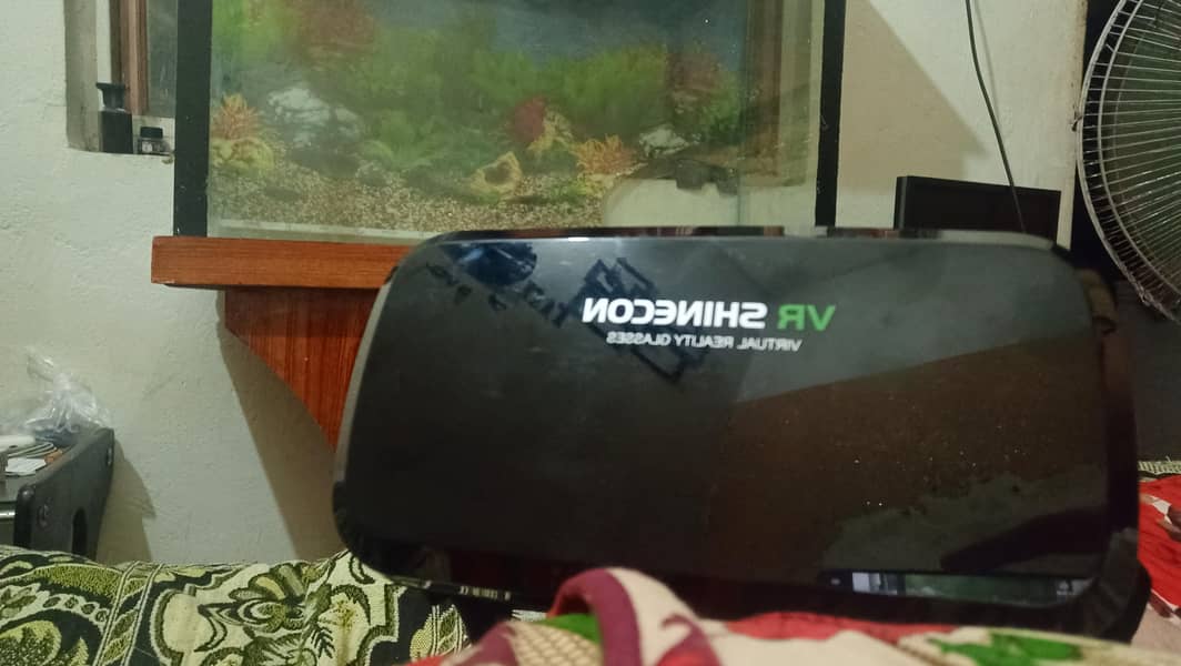 VR Box 0