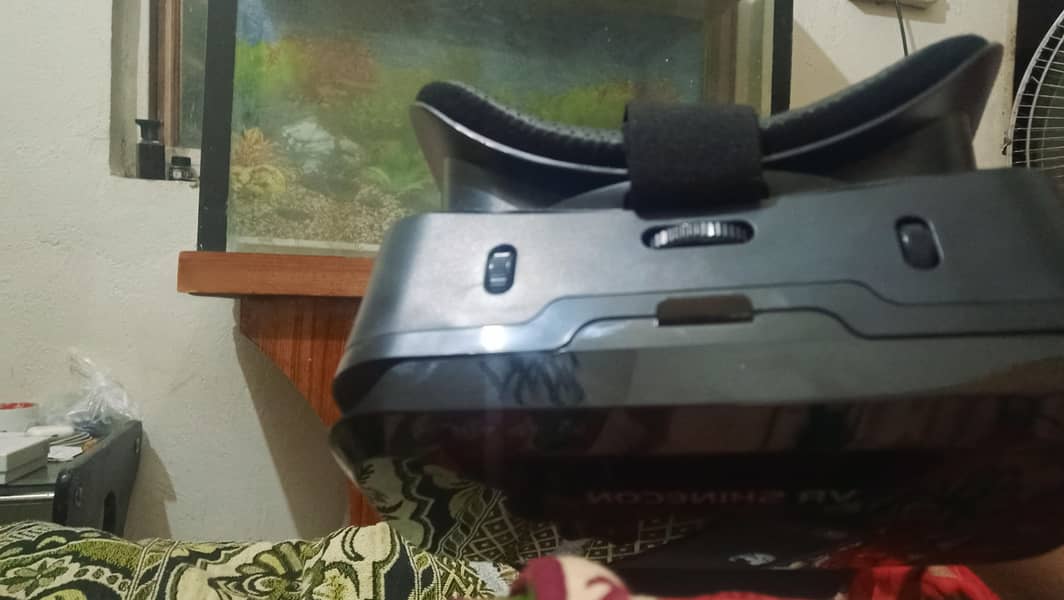 VR Box 1