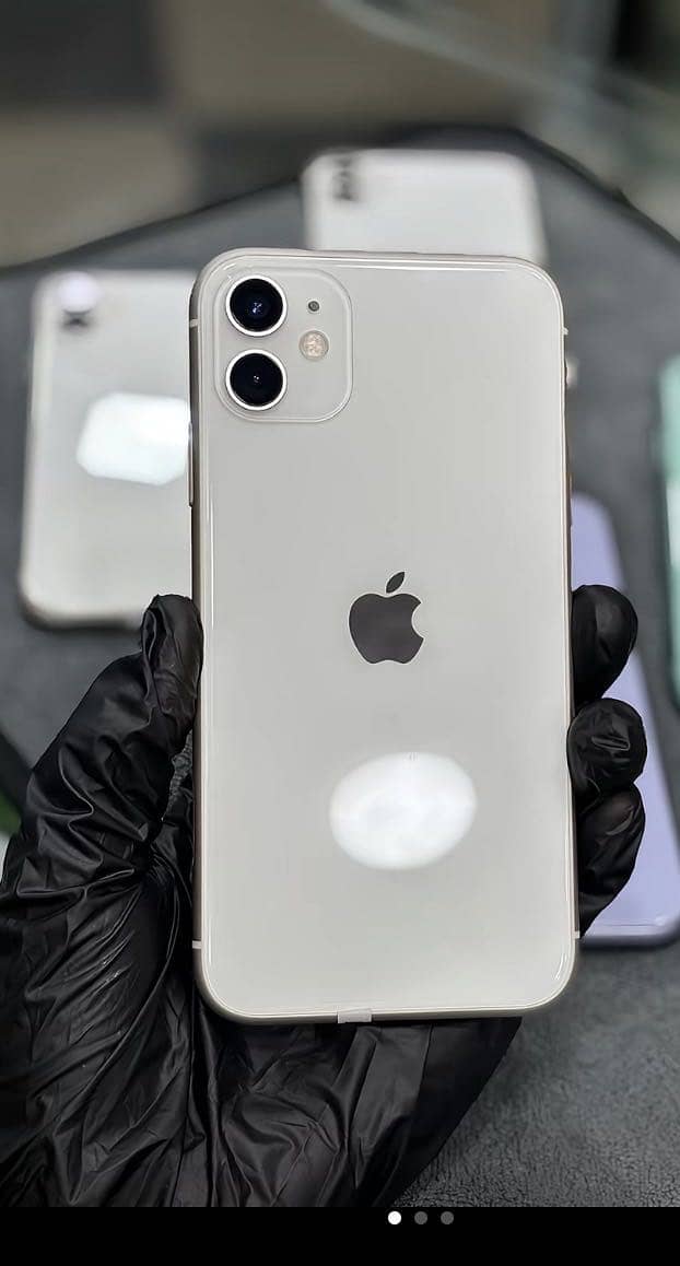 Apple iPhone 11 0