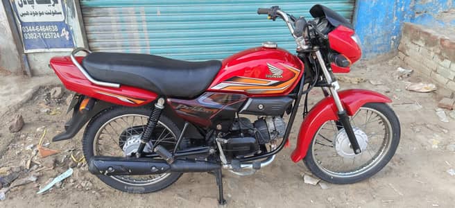 Honda Pridor 21/22 fresh and fitt condition bike hai 03396464638