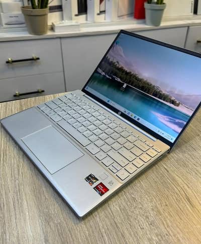 Hp Pavilion 13 Ryzen 7 5800U 8core 16trade 16mb cashe