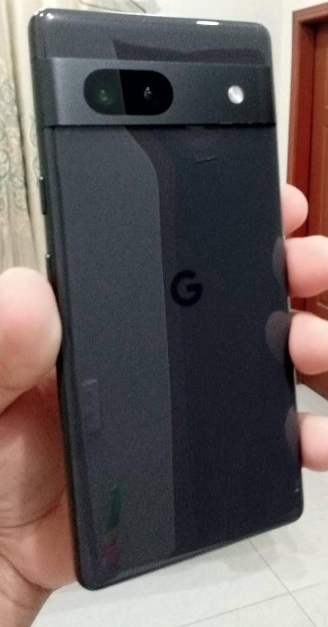 Google Pixel 7a 2