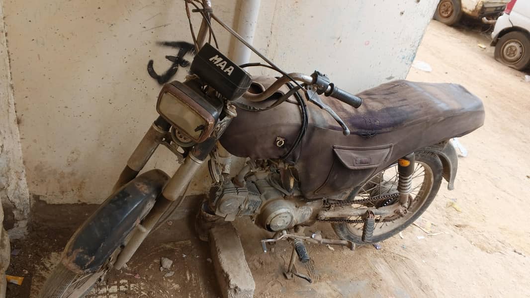 unique 70cc 15