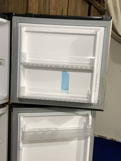 Dawlance 9 Cubic Feet 9149WBE Hairline Golden Double Door Fridge