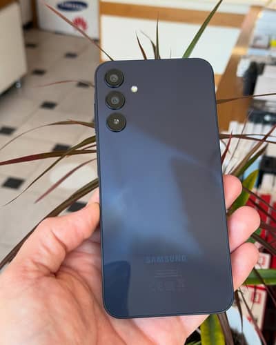 Samsung A15 8/256