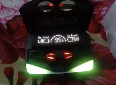 M28 EARBUDS BOX PACK BILKUL ZERO HAIN PANI BHI ABHI NHI UTRY EARBUDS