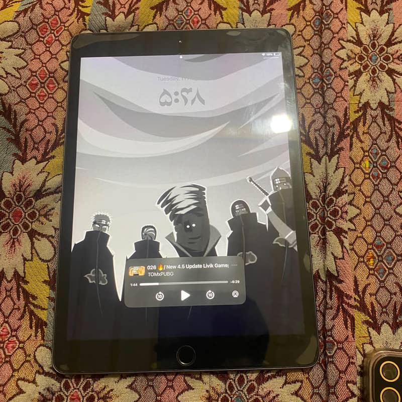 Ipad 8th gen with box 1