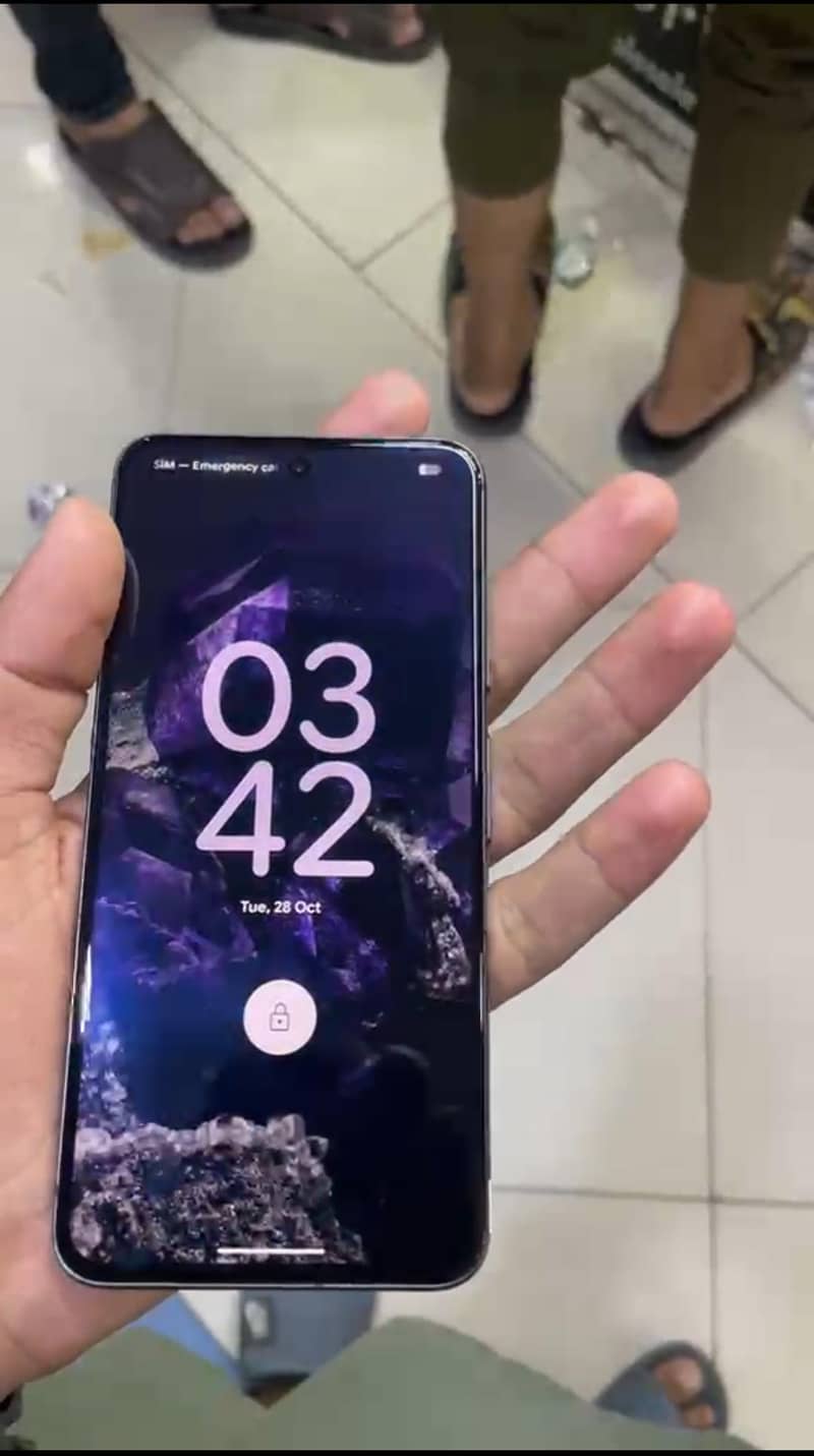 Google Pixel 8 1